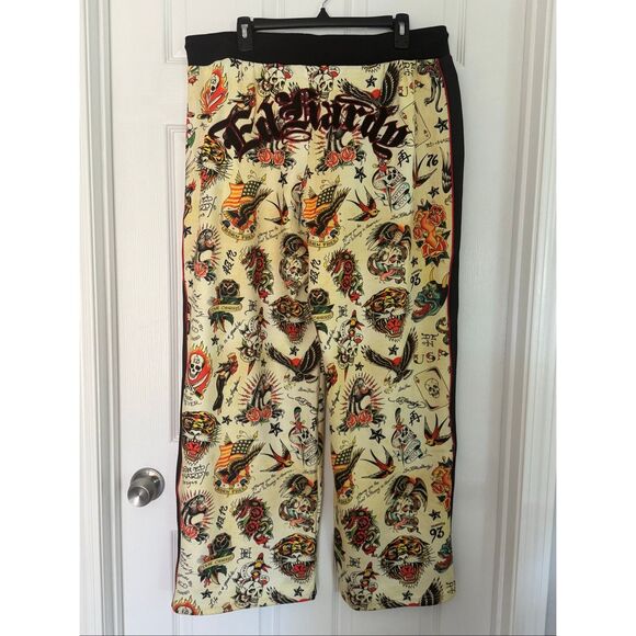 <3 Ed Hardy sweats - Picture 8 of 9